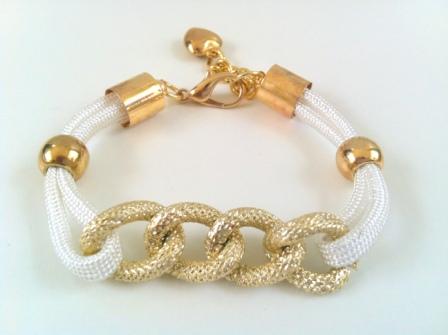 <p style="text-align: center;">BRACELET 171 WHITE</p>